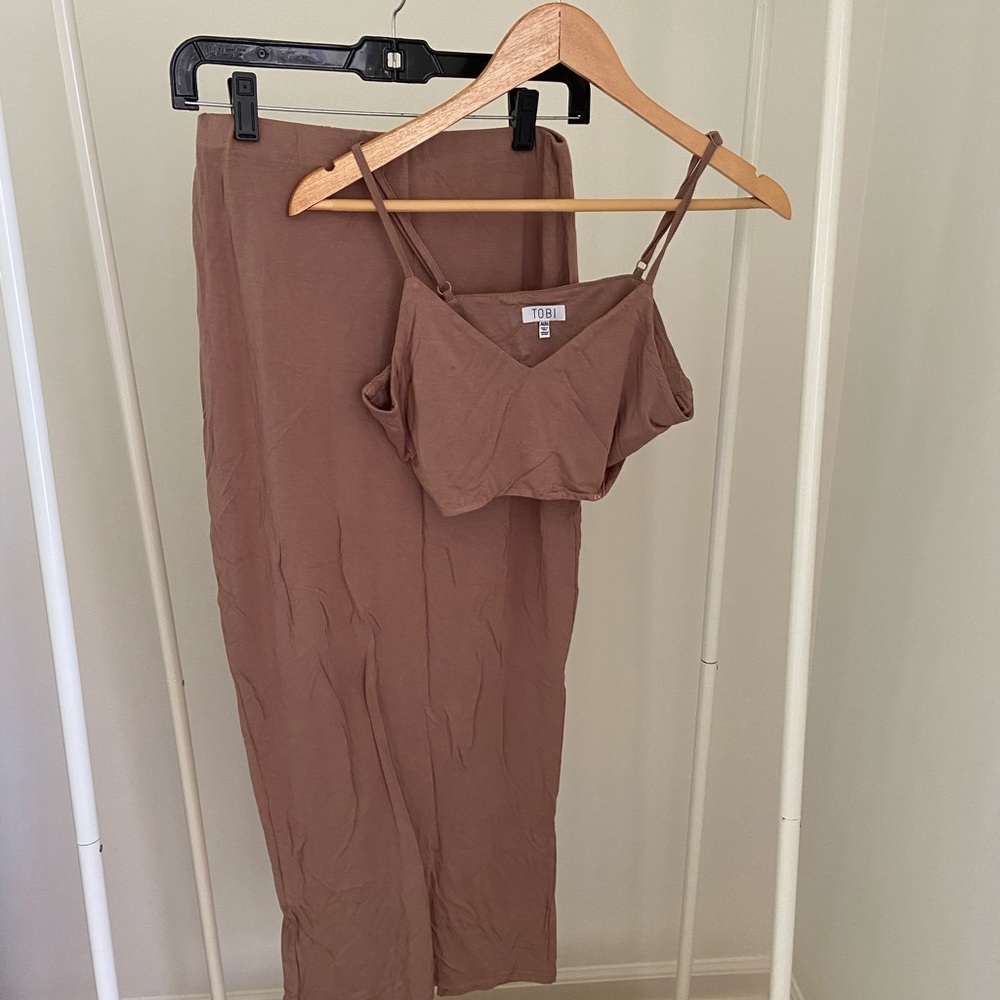 Set - Picture 4 of 4